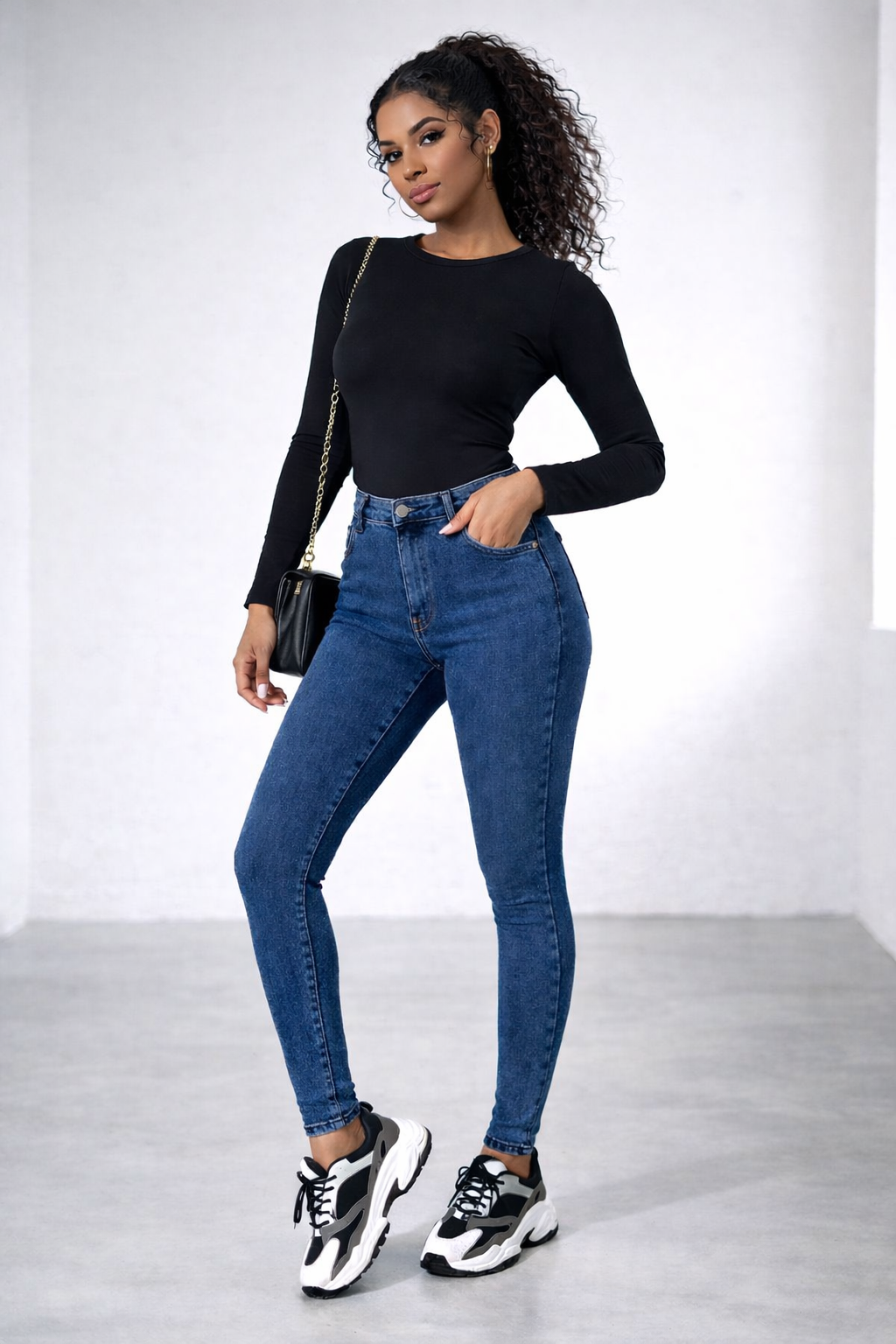 Women’s High-Waist Skinny Jeans